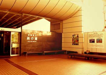 町,建物前,屋外,ヴィンテージ,晴れ
