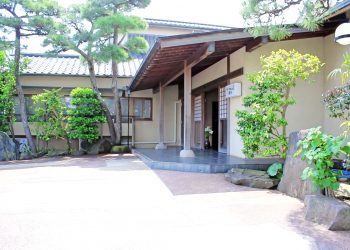 和風,日本家屋,建物前,夏,屋外,晴れ