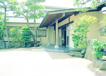 和風,日本家屋,建物前,夏,屋外,晴れ ,昭和レトロ
