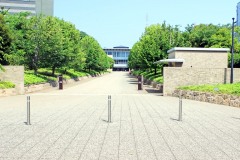 建物前,都市,屋外,夏,晴れ
