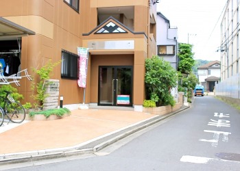 建物前,町,夏,屋外,晴れ