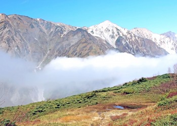 山道,アウトドア,屋外,秋,晴れ