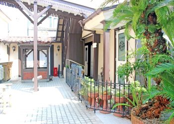 洋館,洋,町,屋外,夏,晴れ