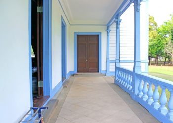 洋館,洋風庭園,屋外,春,晴れ