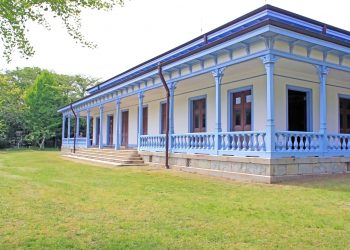 洋館,洋風庭園,屋外,春,晴れ