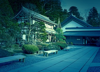 神社,村,秋,屋外,曇り,ホラー